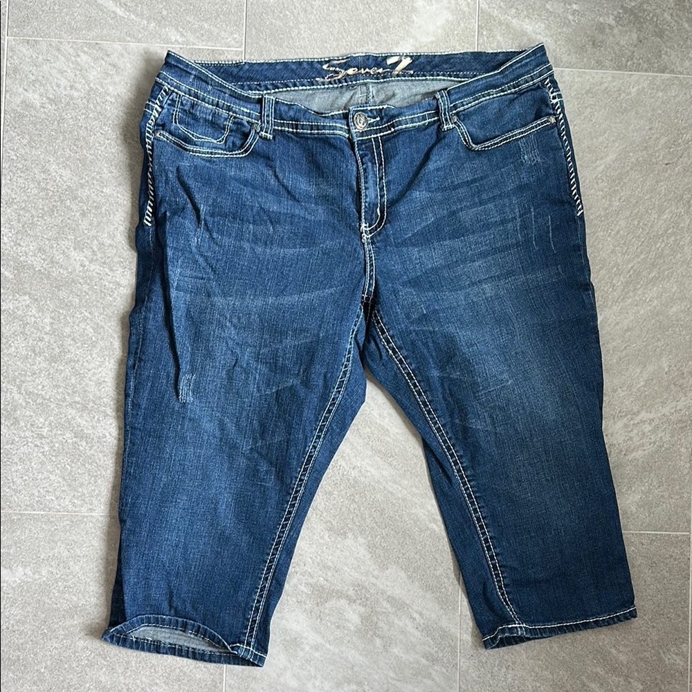 Seven7 Blue Ankle Cropped Jeans